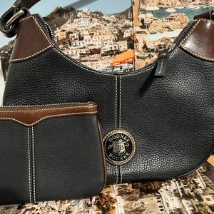 Dooney & Bourke handbag black & brown with wristlet